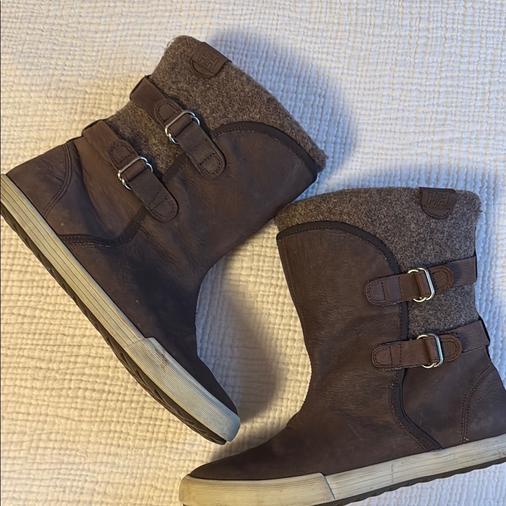 HellyHansen Brown Buckle Boots